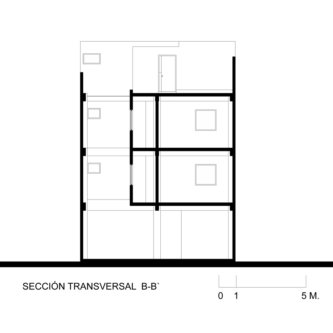 Apartamentos Chiantla — Sección transversal B–B’
