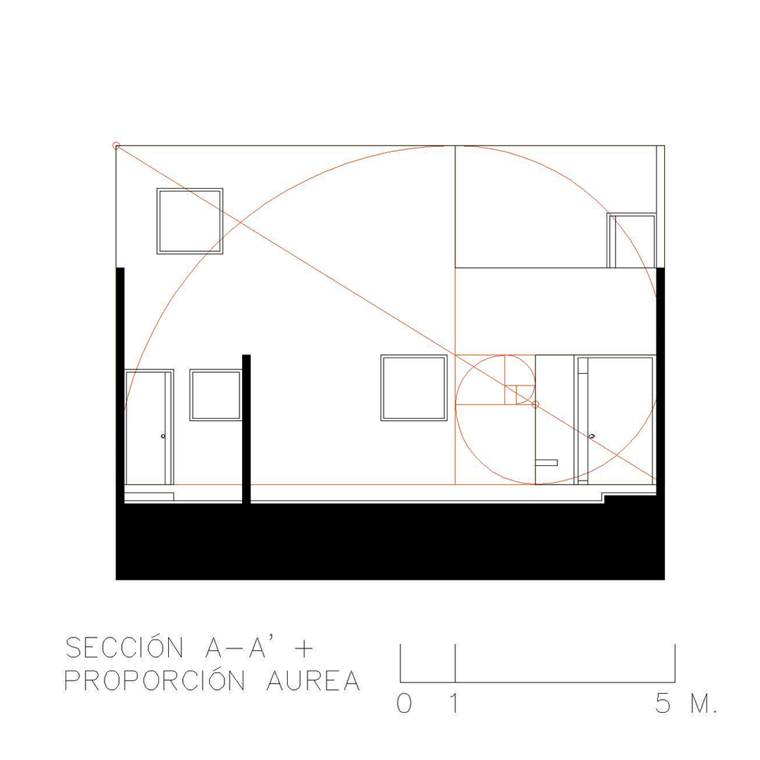 Casa en Los Regadíos — Sección A–A’ + proporción áurea