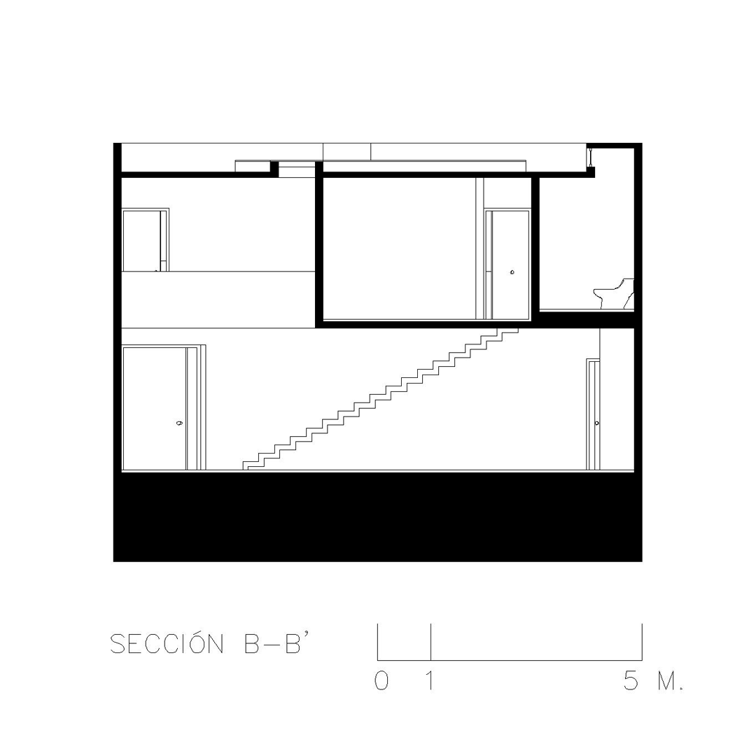 Casa en Los Regadíos — Sección B–B’